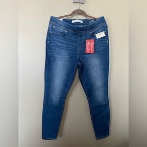 Signature by Levi Strauss stretch jeans